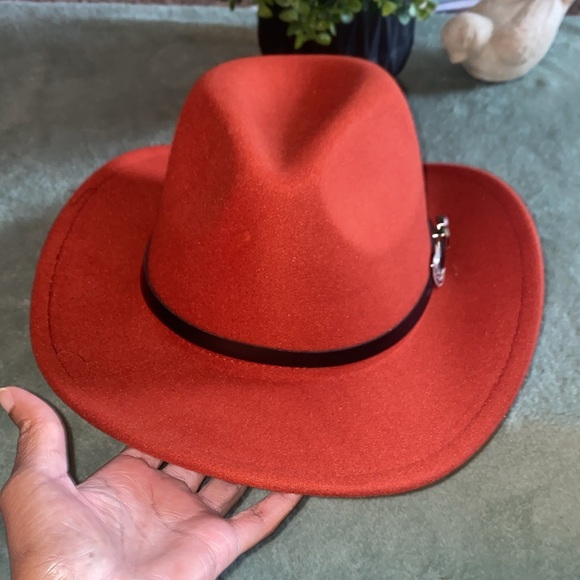 Beautiful rust colored and black hat! - Picture 2 of 3